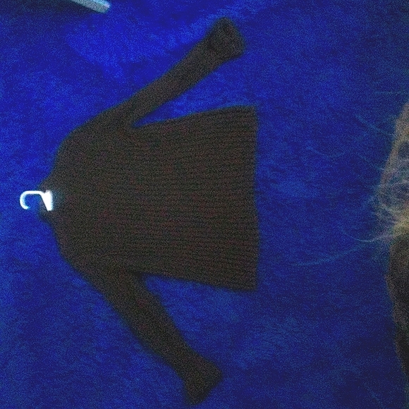 Express Chunky High Neck Ribbed Sweater. Excellent quality. - Picture 5 of 5